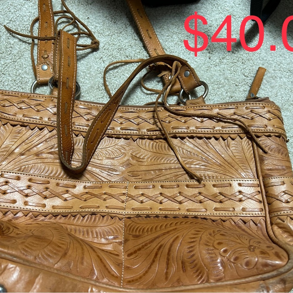 Purses - Picture 13 of 14